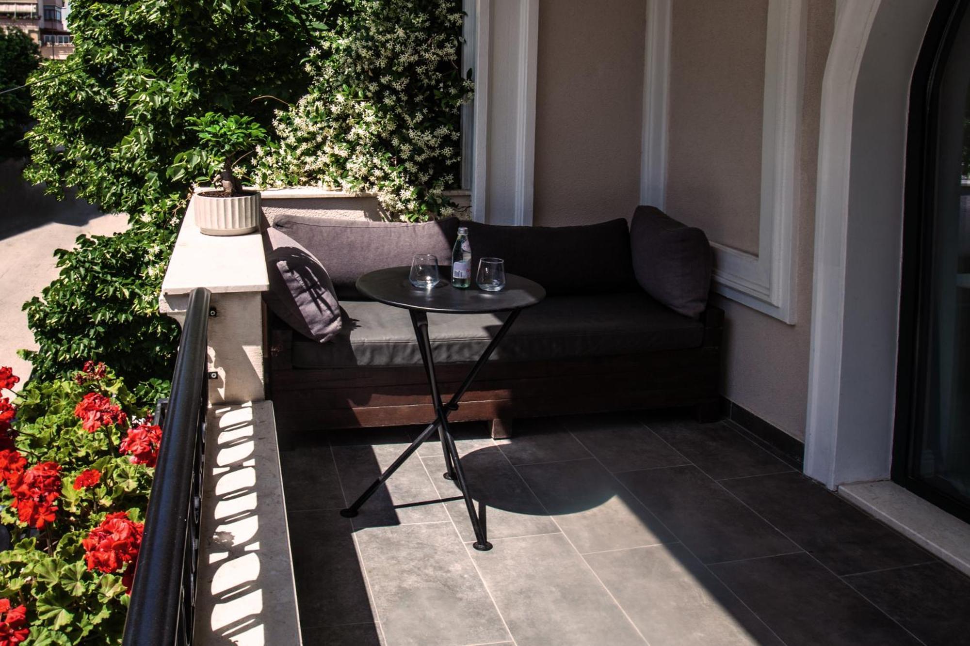 Vila Koja Boutique Hotel Tirana Exterior foto